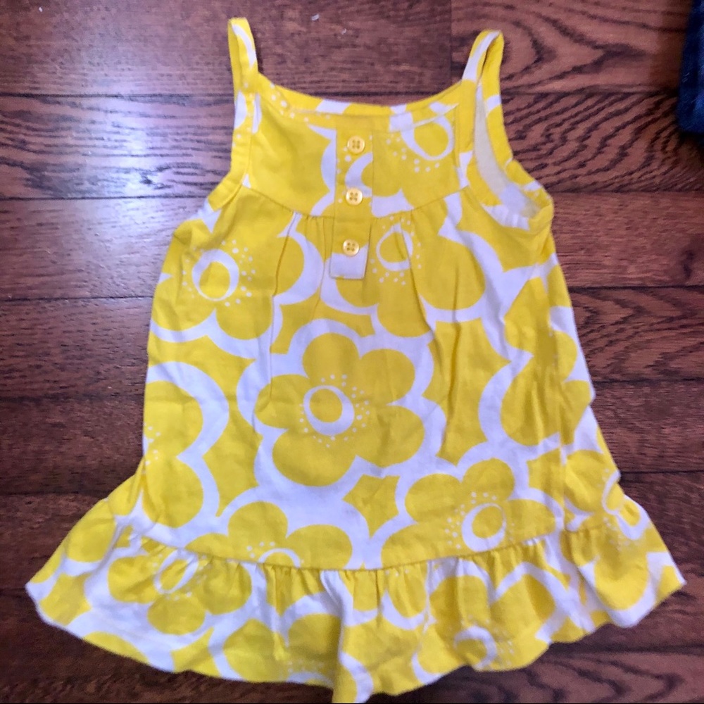 🆕 NWOT Carter’s Yellow Dress- baby girl